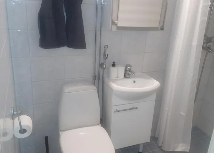 Apartamento Quiet - Easy Check-in, Free Parking & Wifi